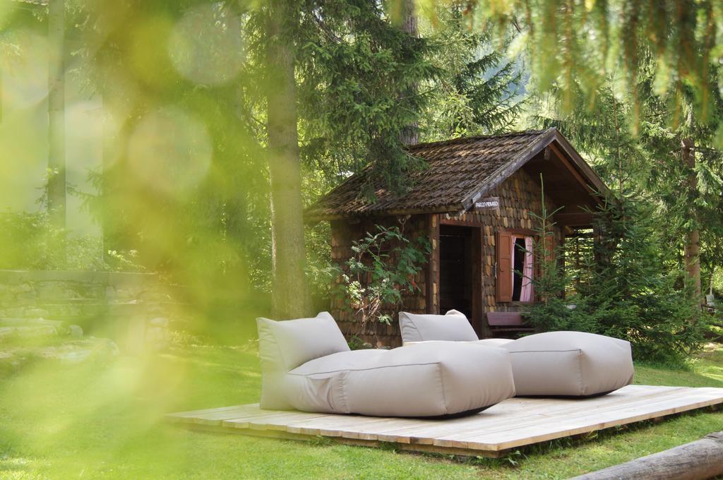 Hotel Des Alpes Ла Виля Екстериор снимка