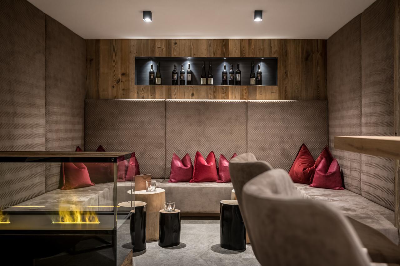 Hotel Des Alpes Ла Виля Екстериор снимка