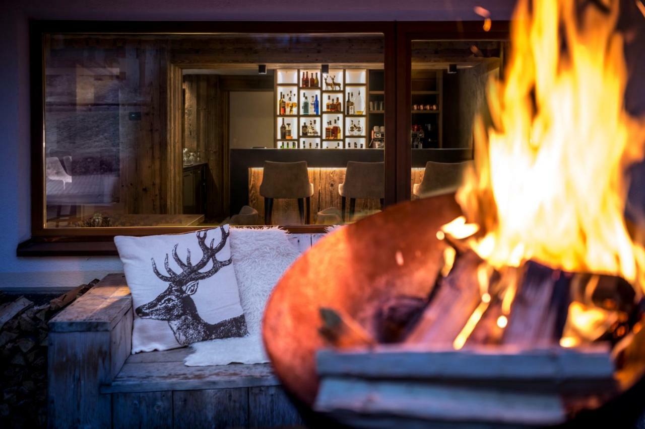 Hotel Des Alpes Ла Виля Екстериор снимка